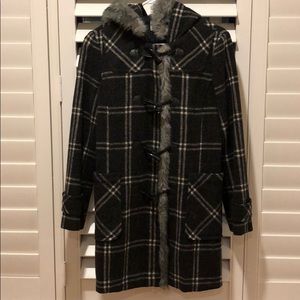 Pre-Owned Bossini Plaid Coat.  Size Small